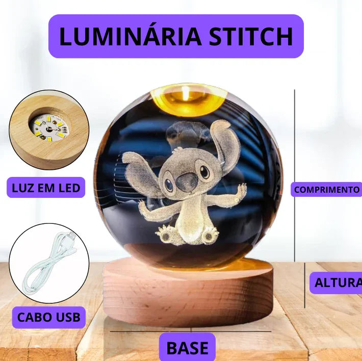 Luminária esférica de cristal com base de madeira e LED. Gravação a laser, luz suave e aconchegante para decorar, relaxar e iluminar com estilo.