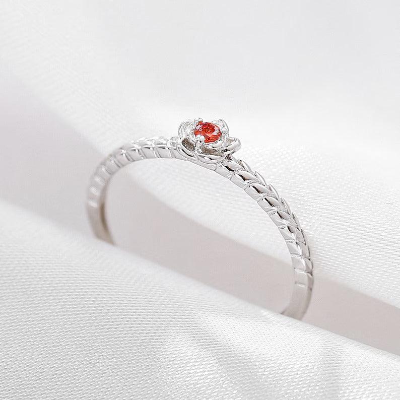 Par de Alianças Pequeno Princípe Premium Especificações: Material: Prata 925. Tamanho: Tamanho ajustável, servindo do tamanho 10 ao 25.