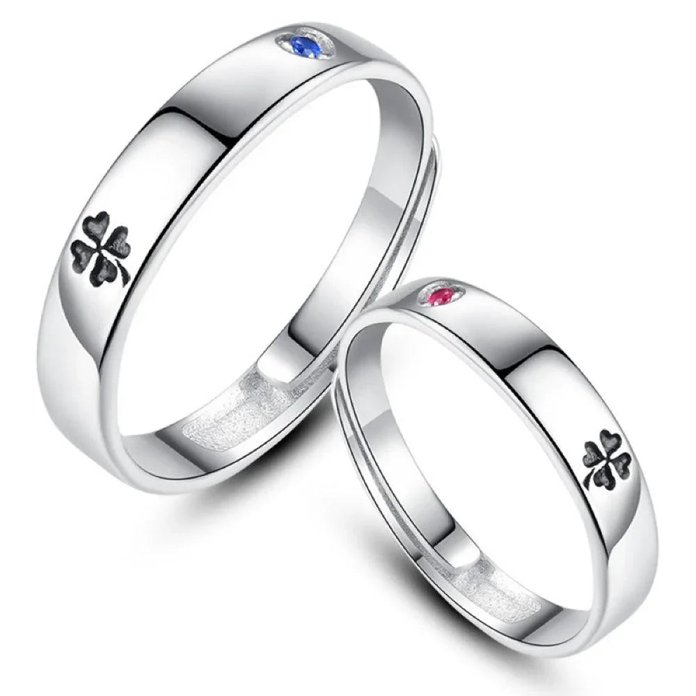 Par de Alianças Você é Minha Sorte Especificações: Material: Aço inoxidável. Tamanho: Tamanho ajustável, servindo do tamanho 10 ao 25.