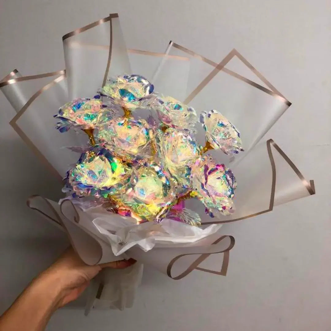 Kit com 5 Rosas Galáxia banhadas a ouro, artesanais e duradouras. Presente único que surpreende e emociona mulheres de todas as idades.