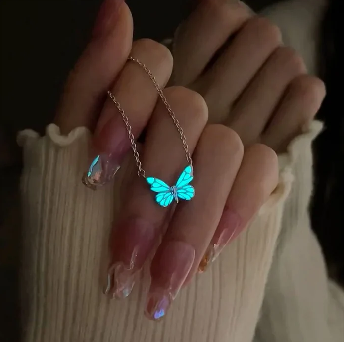 Colar e Pulseira Borboleta Encantada Luminosa