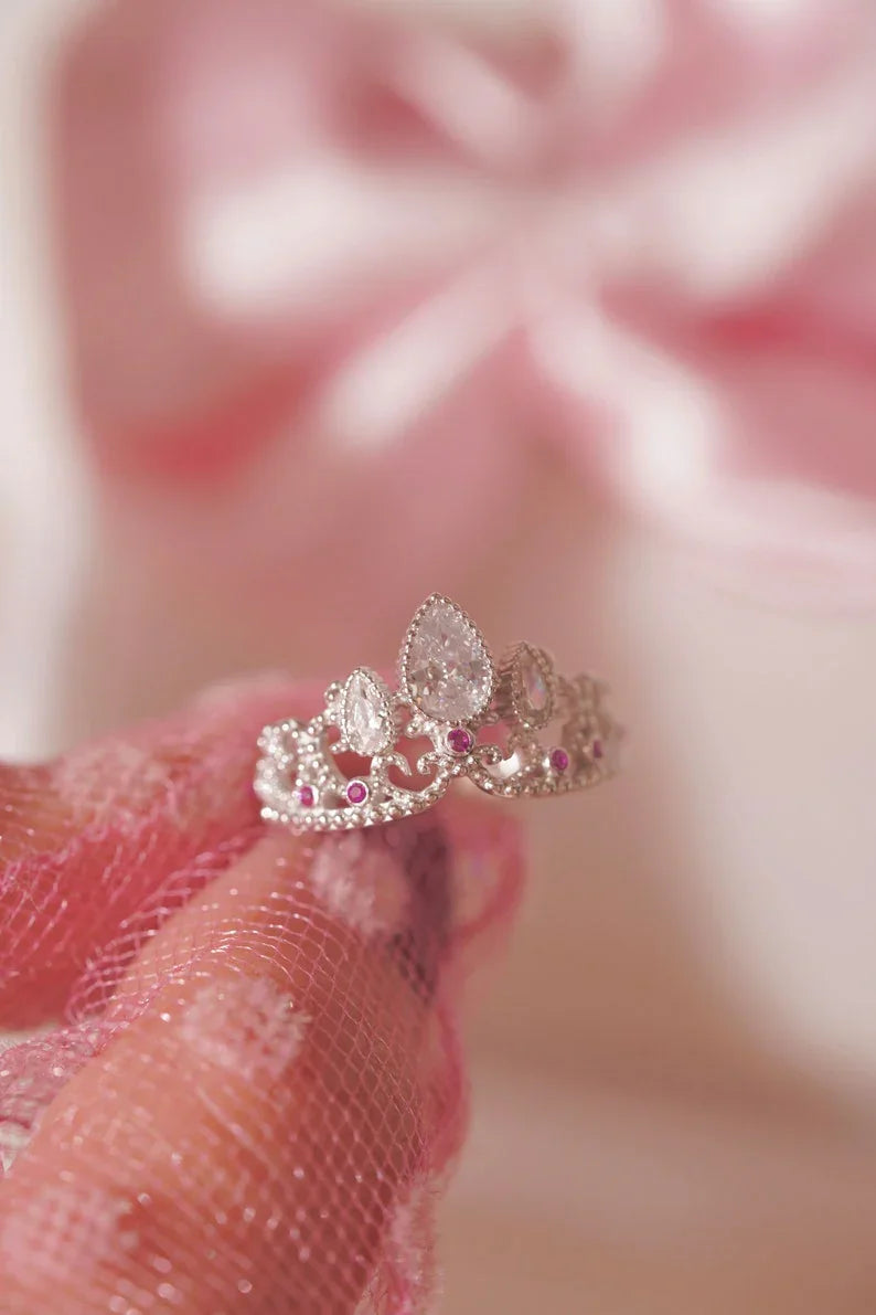 Conjunto Princesa Enrolados - Colar + Anel