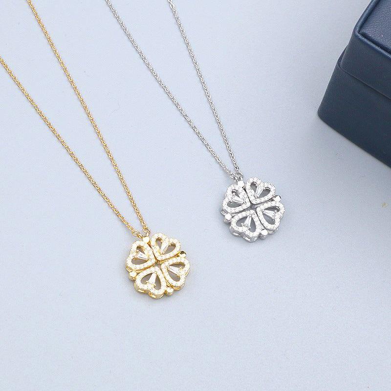 Colar Trevo de Coração com caixa elegante e 6 rosas preservadas. Um presente único que simboliza amor, sorte e beleza duradoura.