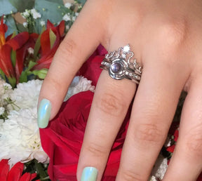 Anel com projeção EU TE AMO em 100 idiomas