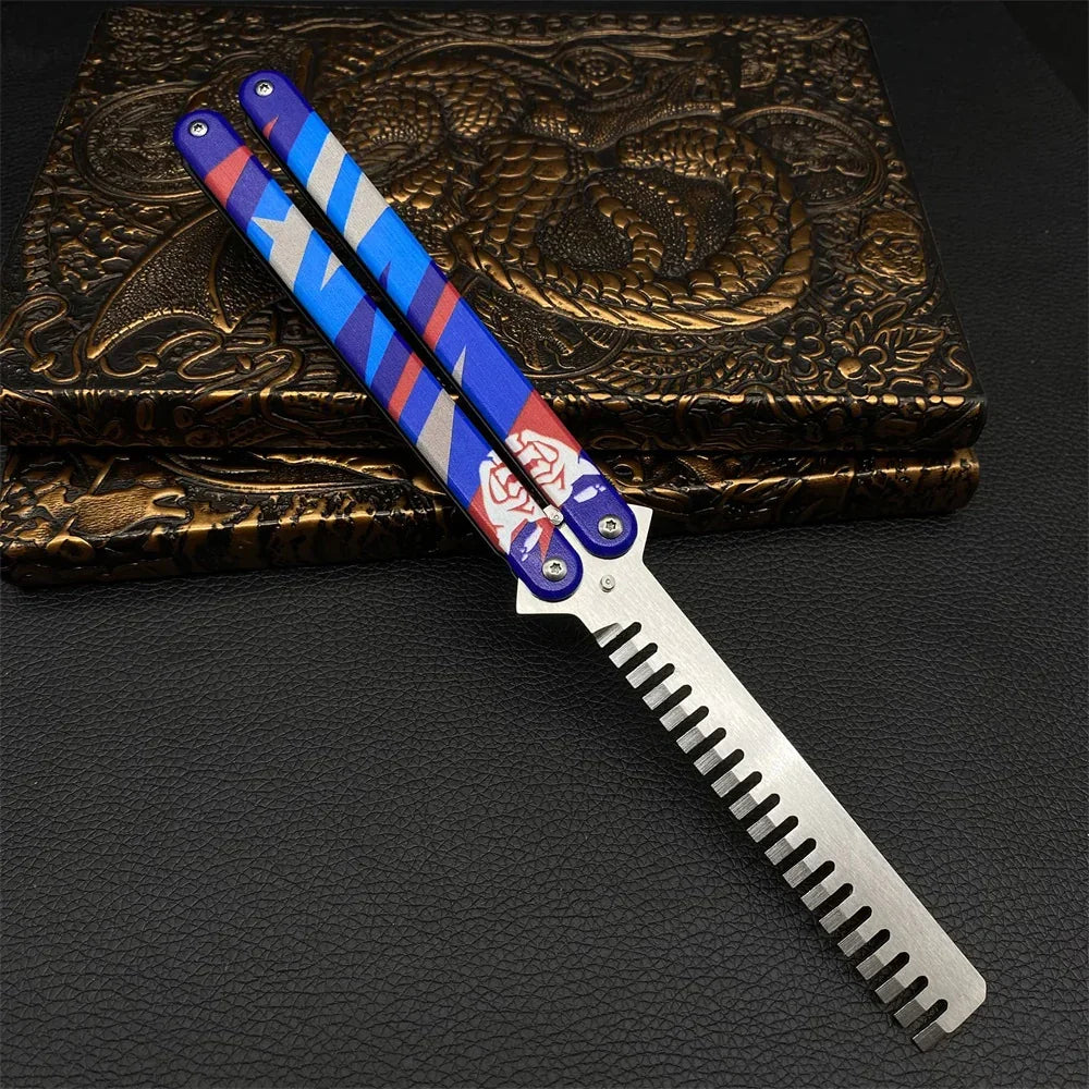 Faca Butterfly Yoru inspirada no Valorant, com 21cm em metal. Design detalhado e exclusivo, ideal para fãs e colecionadores do universo do jogo.
