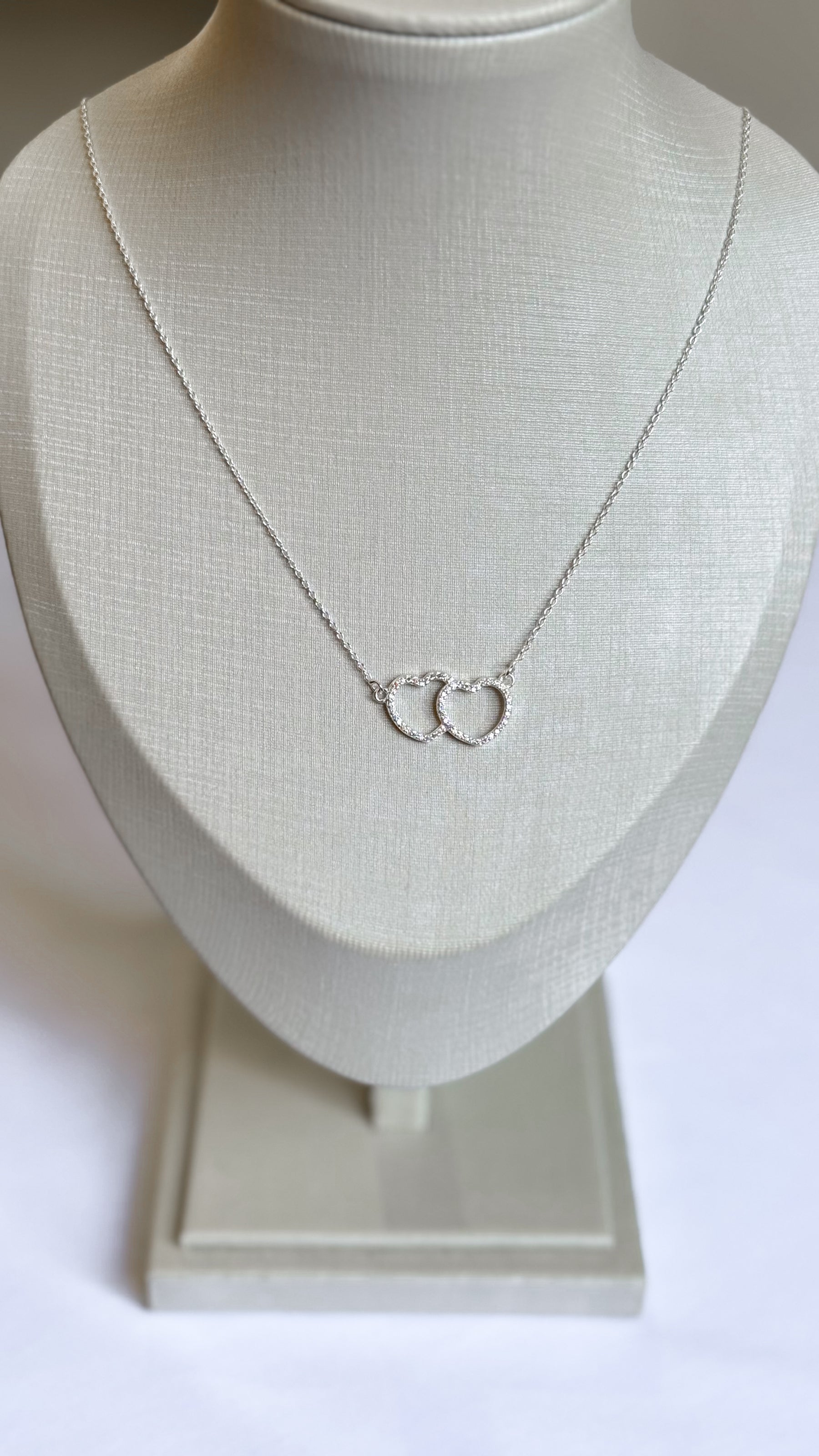 Colar Dois Corações Prata 925 Feminino com Zircônias