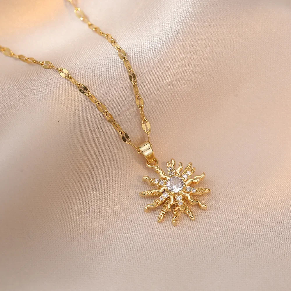 Colar Sol Folheado a Ouro 18k com Pedra Zircônia